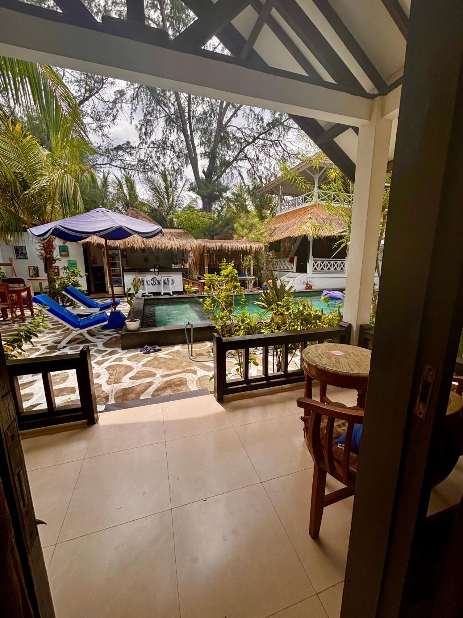 Alibaba Bungalows Gili Air Bagian luar foto